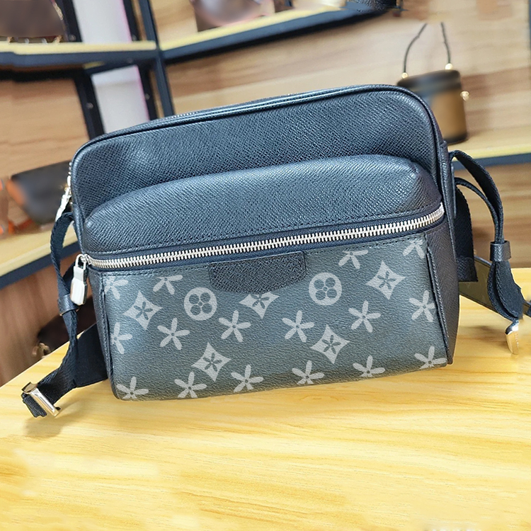 Genuine leather flower M30830 M69443 outdoor bag for man crossbody handbag clutch Bags messenger Luxury designer Women Mens purse wallet tote fashion Shoulder bag, 1-white
Genuine leather flower M30830 M69443 outdoor bag for man crossbody handbag clutch Bags messenger Luxury designer Women Mens purse wallet tote fashion Shoulder bag, 1-white