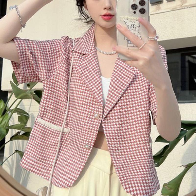 Women' Suits Summer Casual Buttons Houndstooth Turn-down Collar Short Sleeve Coat Female Fashion Patchwork Suit Jacket Women Clothing, Black
Women' Suits Summer Casual Buttons Houndstooth Turn-down Collar Short Sleeve Coat Female Fashion Patchwork Suit Jacket Women Clothing, Black