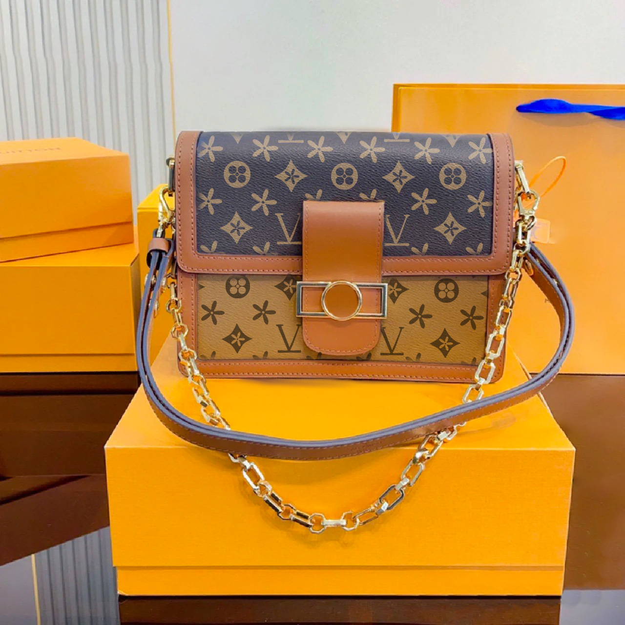 Womens 2 Size louvis DAUPHINE designer bag M45958 M45959 luxury handbag the tote bag pochette Genuine Leather crossbody gold chain Mens shopping clutch Shoulder bag, Mon0gram
Womens 2 Size louvis DAUPHINE designer bag M45958 M45959 luxury handbag the tote bag pochette Genuine Leather crossbody gold chain Mens shopping clutch Shoulder bag, Mon0gram