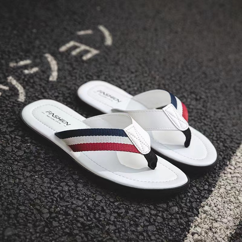 Slippers Qmaigie Men slippers Fashion Leather flip flops men Handmade Outdoor Sandals Classic luxury brand designer shoes 230328, White
Slippers Qmaigie Men slippers Fashion Leather flip flops men Handmade Outdoor Sandals Classic luxury brand designer shoes 230328, White