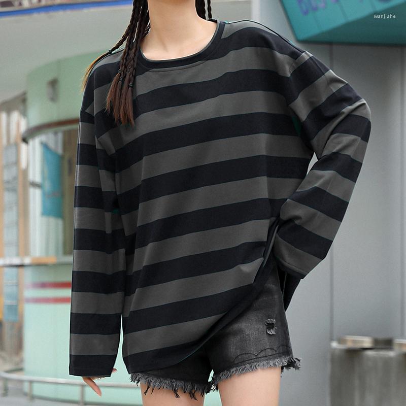 Women' T Shirts Harajuku Striped Shirt Women Oversized Loose Gothic Long Sleeve Couple Streetwear Vintage Punk Style Ladies Grunge Tops, Short sleeve white
Women' T Shirts Harajuku Striped Shirt Women Oversized Loose Gothic Long Sleeve Couple Streetwear Vintage Punk Style Ladies Grunge Tops, Short sleeve white