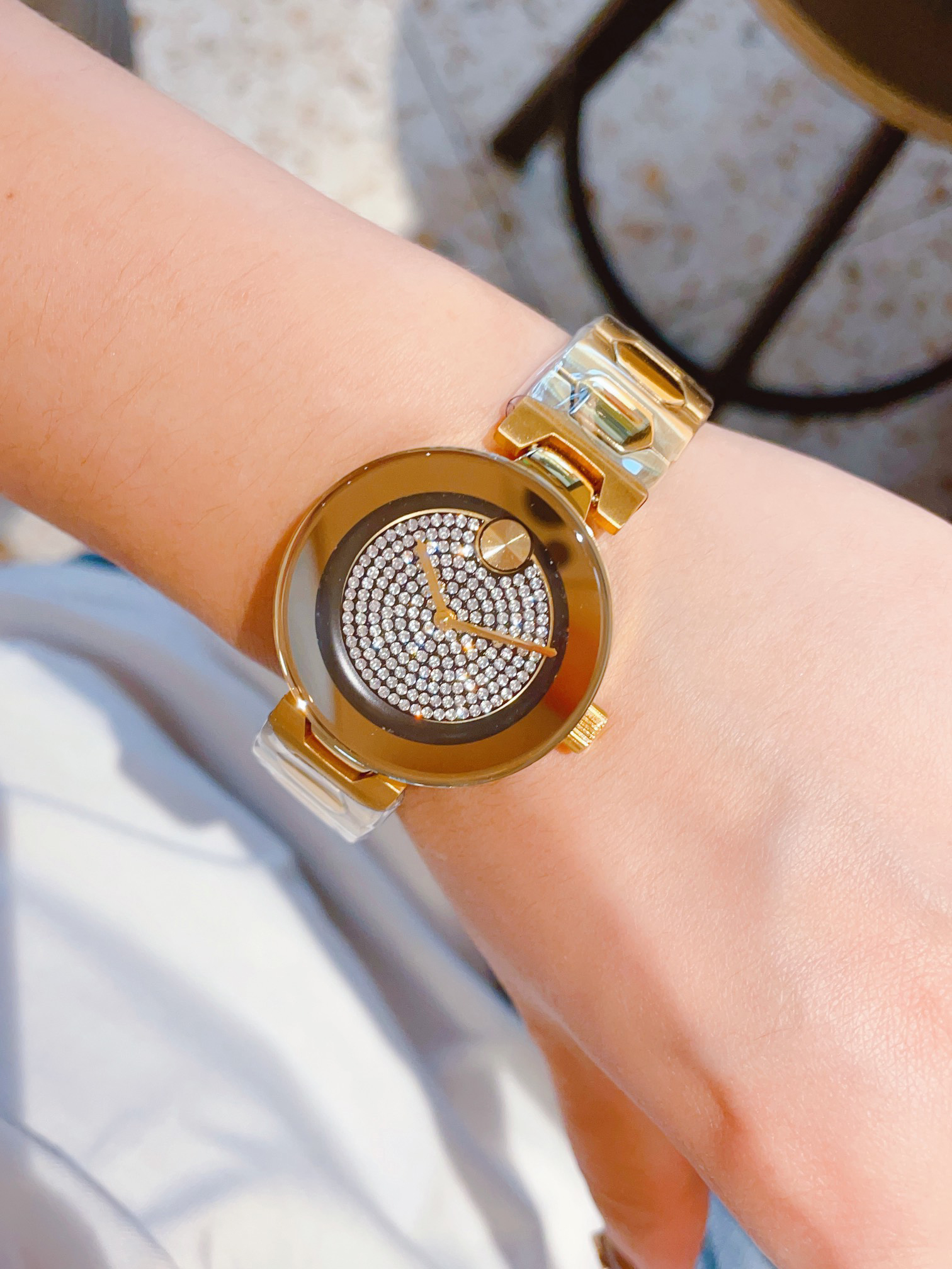 Fashion trend women's watch 36mm diamond-encrusted stainless steel simple atmospheric gold case watchband flood light small dial waterproof 2023 new watch designer
Fashion trend women's watch 36mm diamond-encrusted stainless steel simple atmospheric gold case watchband flood light small dial waterproof 2023 new watch designer
