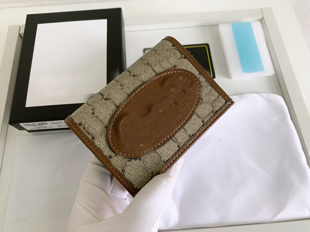 Fashion Designer Women Short Wallet key case designer purse luxurious Classic model top quality corium Storage card package Womens designer clutch bag designer
Fashion Designer Women Short Wallet key case designer purse luxurious Classic model top quality corium Storage card package Womens designer clutch bag designer