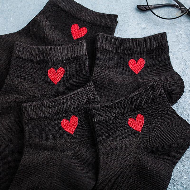 Women Socks Ladies Red Heart Streetwear Cartoon For Girls Harajuku Kawaii Cute Cotton Black White Funny Sock, 1 pair white
Women Socks Ladies Red Heart Streetwear Cartoon For Girls Harajuku Kawaii Cute Cotton Black White Funny Sock, 1 pair white