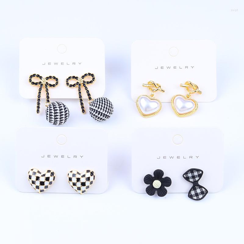 Dangle Earrings U-Magical Ins Style Love Heart Flower Arcylic Earings For Women Trendy Multi Designs Metal Hollow Party Jewelry
Dangle Earrings U-Magical Ins Style Love Heart Flower Arcylic Earings For Women Trendy Multi Designs Metal Hollow Party Jewelry