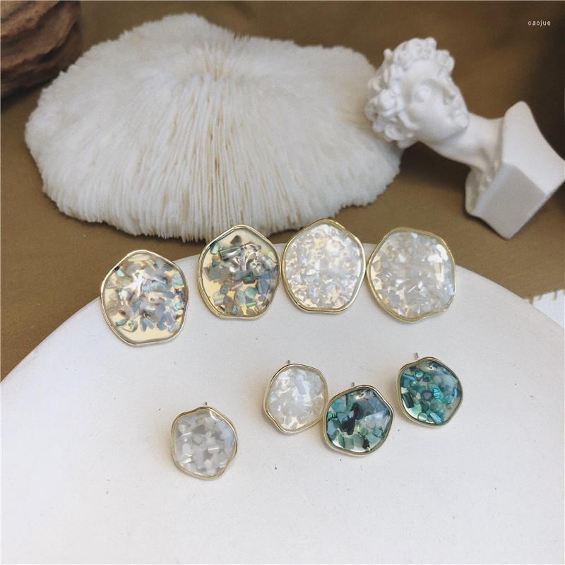 Stud Earrings Minority Special-shaped Baroque Retro Freshwater Shell Colorful Design Super Fairy Romantic
Stud Earrings Minority Special-shaped Baroque Retro Freshwater Shell Colorful Design Super Fairy Romantic
