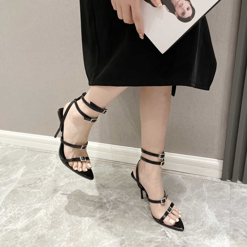 New Sandals Runway Style Fashion Leather Strap Buckle Women Sexy Stilettoe High Heels Gladiator Summer Party Prom Shoes 230406, Black4
New Sandals Runway Style Fashion Leather Strap Buckle Women Sexy Stilettoe High Heels Gladiator Summer Party Prom Shoes 230406, Black4