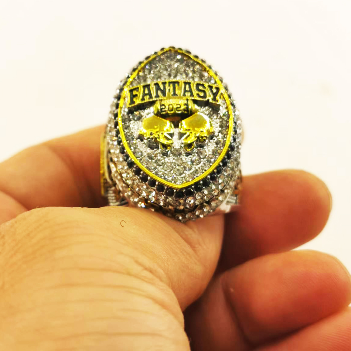 Drop shipping 2023 fantasy football championship ring with stand new arrive
