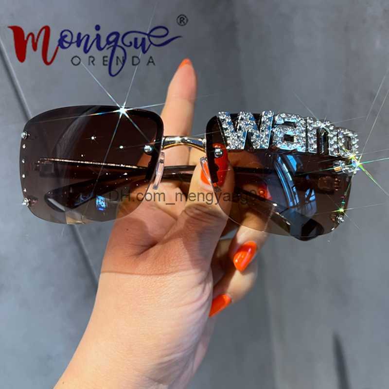 Sunglasses Luxury Punk One Piece Rimless Sunglasses Brand Designer Diamond WANG Sun Glasses y2k Silver Men Fashion Shades Eyewear T230414
Sunglasses Luxury Punk One Piece Rimless Sunglasses Brand Designer Diamond WANG Sun Glasses y2k Silver Men Fashion Shades Eyewear T230414