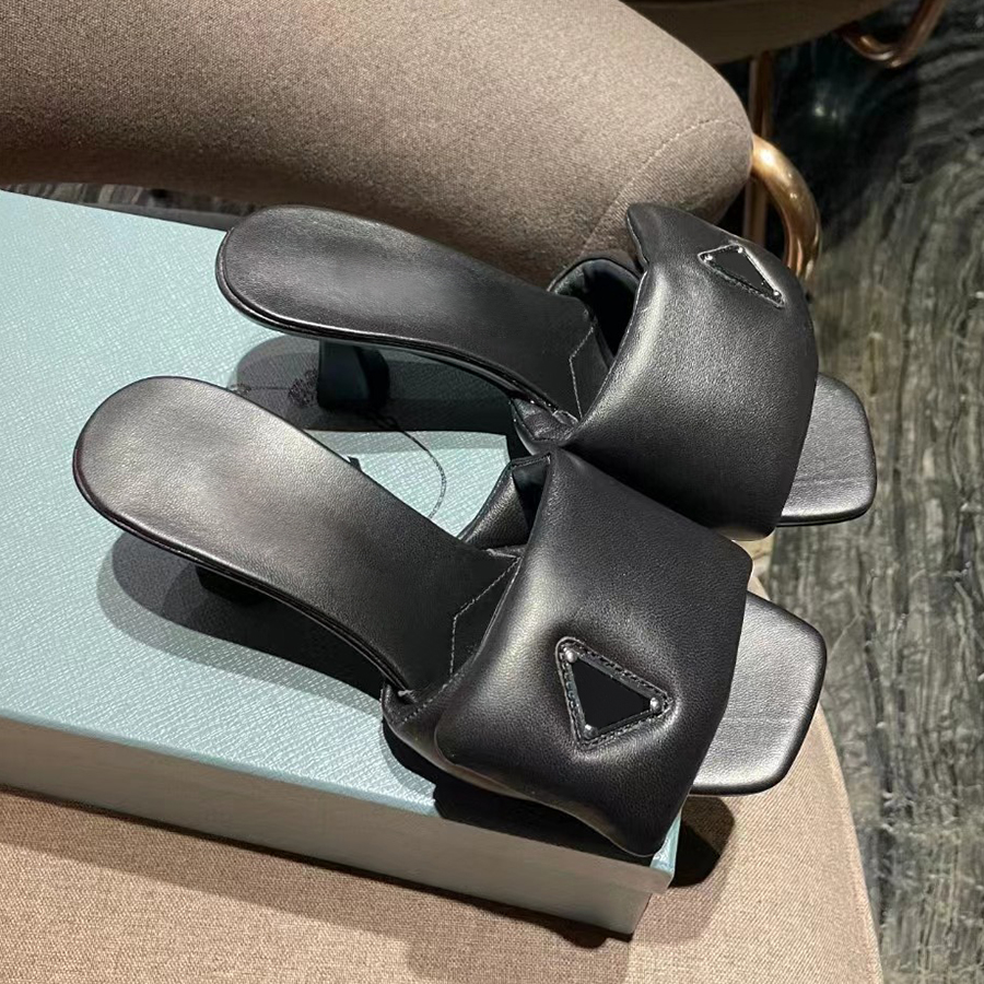 Latest down filled slippers Designers Women Slippers Patent Leather Fashion and comfort Inverted Triangle Logos Sandals Flip Flops Letter Flat Slide Stylist Shoes, Yellow
Latest down filled slippers Designers Women Slippers Patent Leather Fashion and comfort Inverted Triangle Logos Sandals Flip Flops Letter Flat Slide Stylist Shoes, Yellow