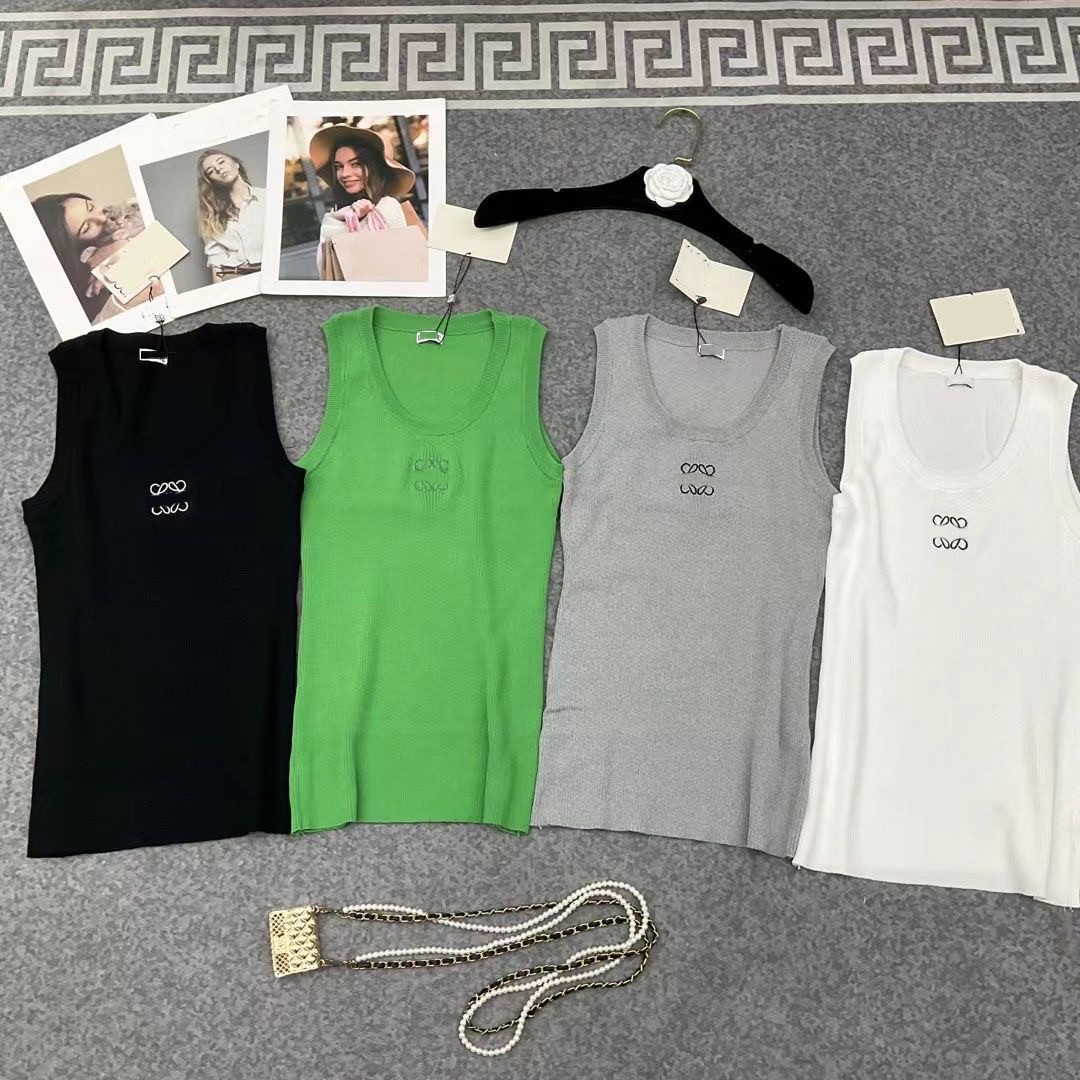 Designer women' Tank top summer cotton brand embroidered knitted ice silk base sleeveless slim-fitting elastic yoga top, Beige
Designer women' Tank top summer cotton brand embroidered knitted ice silk base sleeveless slim-fitting elastic yoga top, Beige