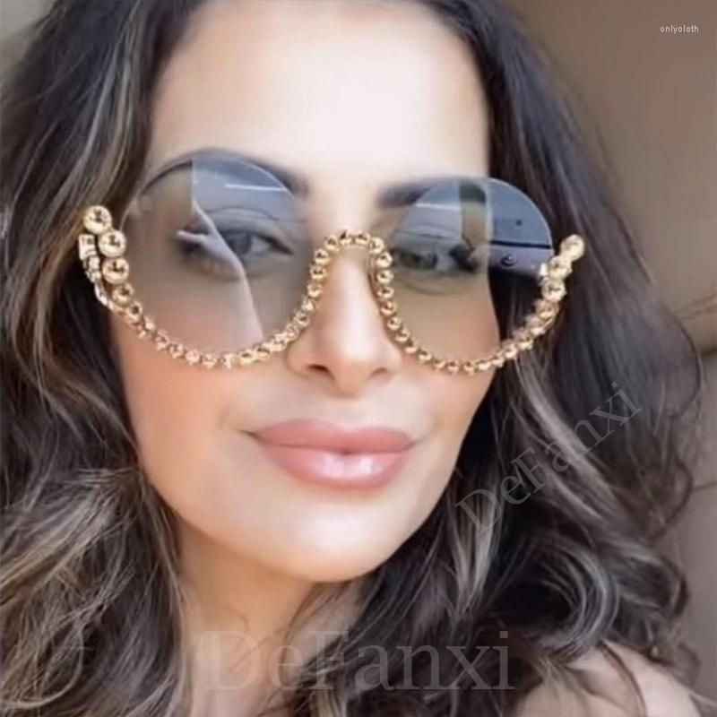 Sunglasses Fashion Big Frame Round Shades Men Women Brand Designer Inlaid Diamond Half Gradient Sun Glasses UV400
Sunglasses Fashion Big Frame Round Shades Men Women Brand Designer Inlaid Diamond Half Gradient Sun Glasses UV400
