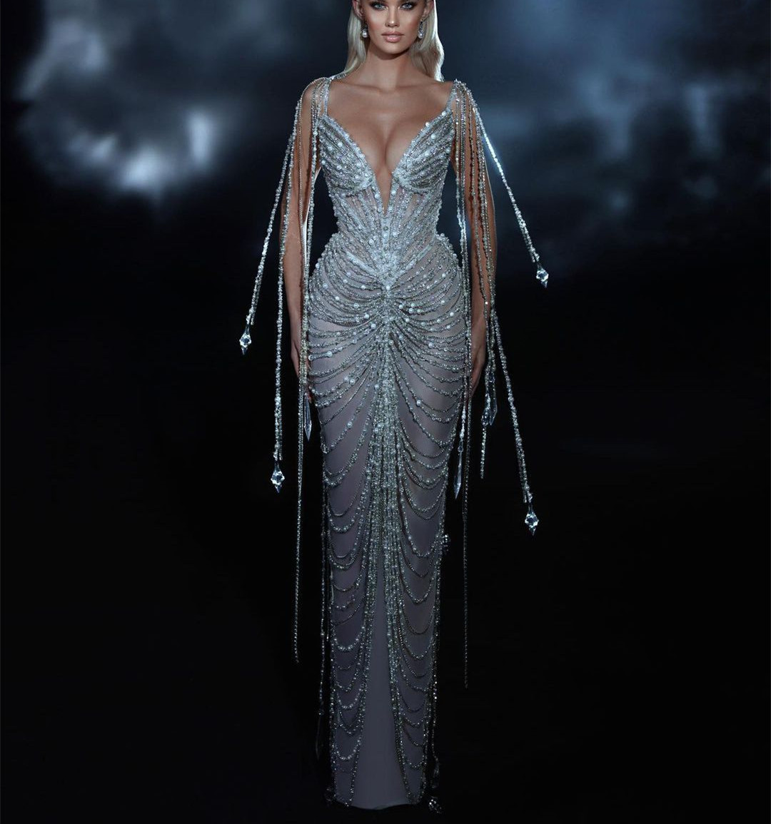 Sexy Mermaid Prom Dresses Sleeveless V Neck Straps Appliques Sequins Beaded Floor Length Diamonds 3D Lace Tassel Evening Dress Bridal Gowns Plus Size 