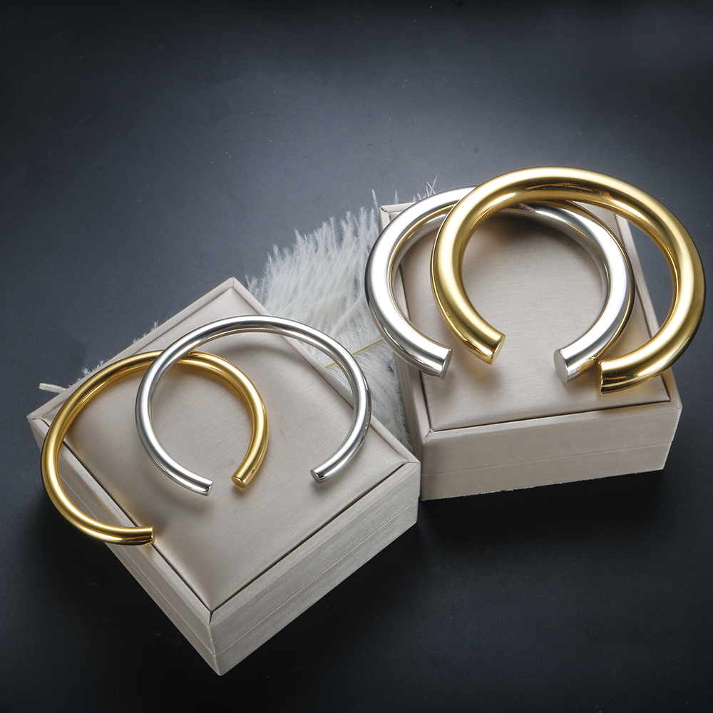 Thick Tube Bangle for Women Cuff Bracelet Stainless Steel Hiphop Hollow Gold Plated Fashion Wholesales Jewelry Pulseras Mujer
Thick Tube Bangle for Women Cuff Bracelet Stainless Steel Hiphop Hollow Gold Plated Fashion Wholesales Jewelry Pulseras Mujer