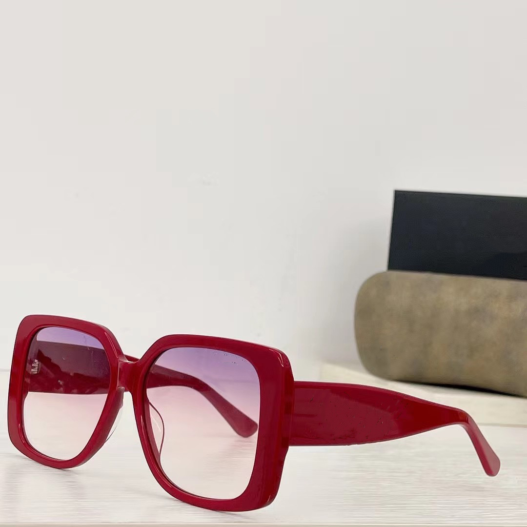 Summer men's and women's sunglasses Square style UV400 anti ultraviolet retro plate full-frame digital SLR fashionable glasses random box foster grant sunglasses
Summer men's and women's sunglasses Square style UV400 anti ultraviolet retro plate full-frame digital SLR fashionable glasses random box foster grant sunglasses