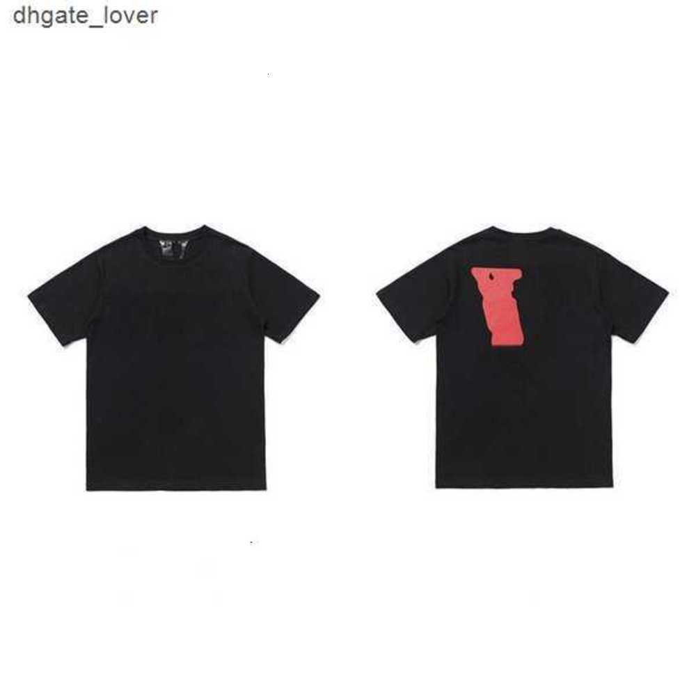 23ss Designer Large Big Reflective v Friends Mens Womens t Shirts Casual Smoke Angel Loose Lovers Luxury High Quality Short vl Sleevebreathablelmx5, 16
23ss Designer Large Big Reflective v Friends Mens Womens t Shirts Casual Smoke Angel Loose Lovers Luxury High Quality Short vl Sleevebreathablelmx5, 16
