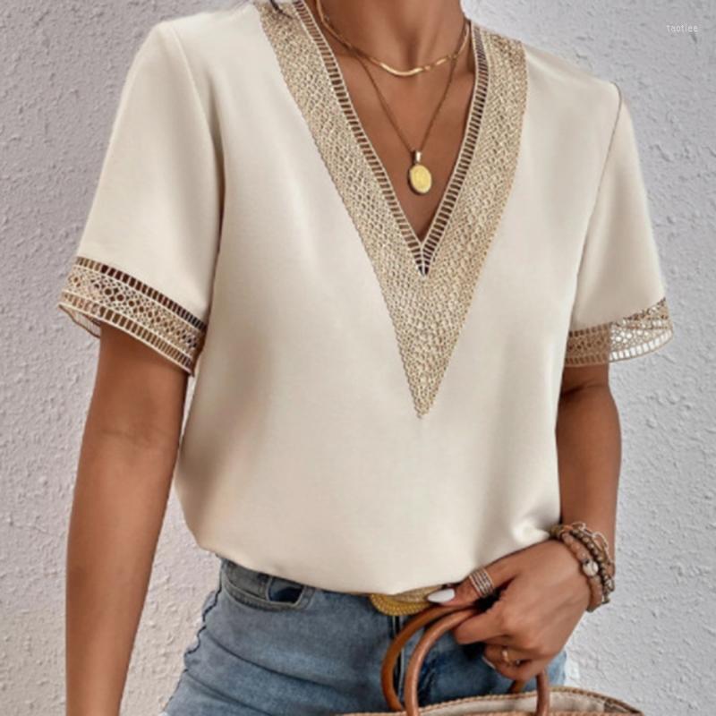 Women' Blouses Women' V-neck Splicing Lace Blouse Elegant Commuter Loose Short Sleeve Shirt Female 2023 Summer British Style Daily, Light blue
Women' Blouses Women' V-neck Splicing Lace Blouse Elegant Commuter Loose Short Sleeve Shirt Female 2023 Summer British Style Daily, Light blue