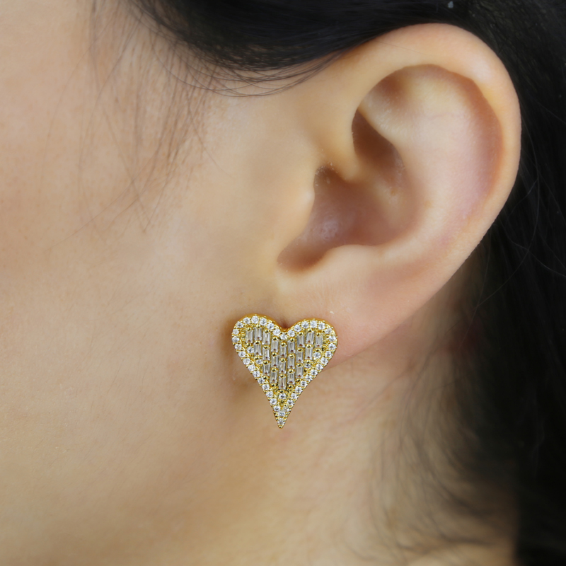 Micro Pave Heart Shaped hoop earring paved Cubic Zircon Stone Ice Out Stud CZ Earrings Bling Copper Earrings for Women Men Lover Jewelry