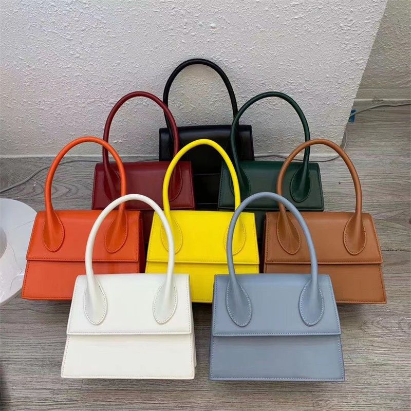 Handle shoulder bags Le Chiquito crossbody bag smooth leather cover metal plated gold letter metal cottons Interior pocket female signature handbag XB020 F23, 4#
Handle shoulder bags Le Chiquito crossbody bag smooth leather cover metal plated gold letter metal cottons Interior pocket female signature handbag XB020 F23, 4#