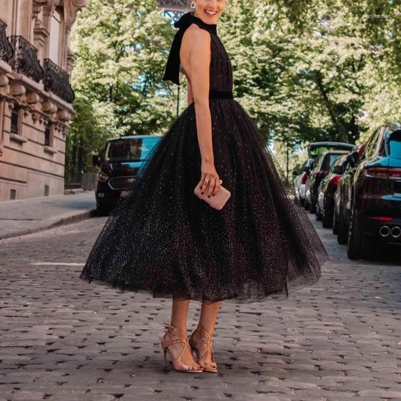 Party Dresses Sexy A Line Mid Calf Black Prom Halter Neck Backless Tulle Sleeveless Short Evening Gown YL2477
Party Dresses Sexy A Line Mid Calf Black Prom Halter Neck Backless Tulle Sleeveless Short Evening Gown YL2477