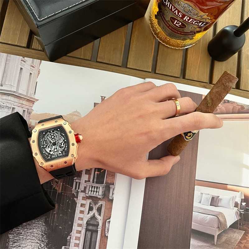 Luxury milles Richards Fashion Casual Bucket Watch Men's Silicone Aggressive Hollow Out Large Dial Glow Quartz Watch Non Mechanical ayw, Rose gold
Luxury milles Richards Fashion Casual Bucket Watch Men's Silicone Aggressive Hollow Out Large Dial Glow Quartz Watch Non Mechanical ayw, Rose gold