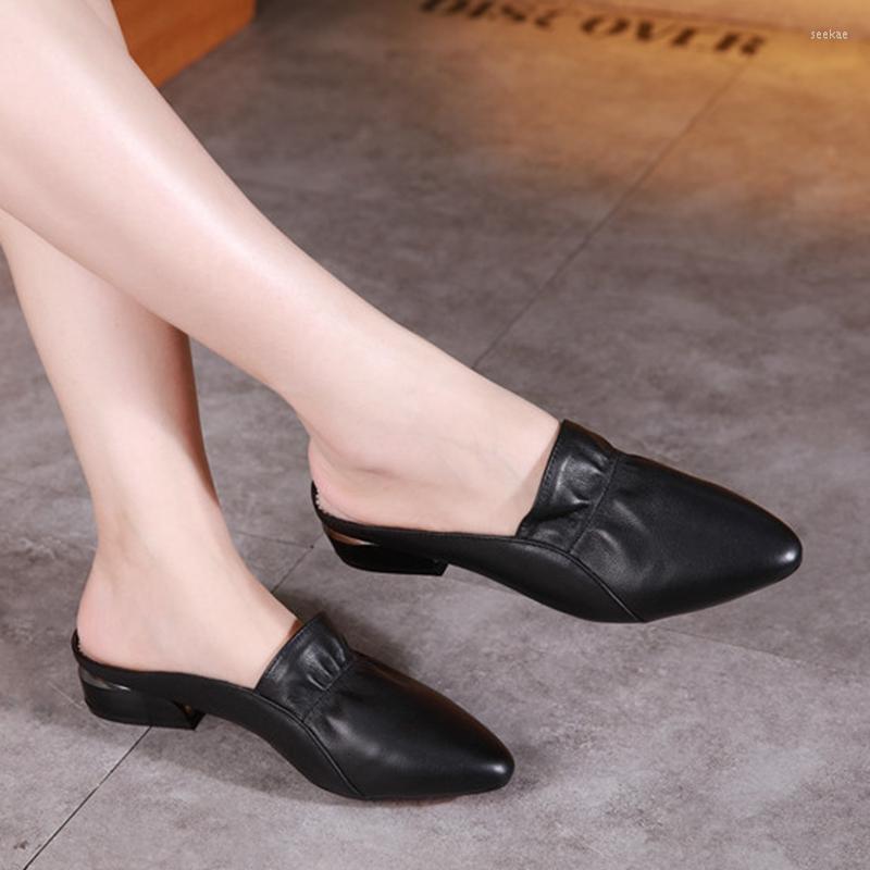 Slippers 2023 Summer Flats Lady Sandals Genuine Leather Slip On Pointed Women Mules Outdoor Slipper Shoes Woman Slides, Black
Slippers 2023 Summer Flats Lady Sandals Genuine Leather Slip On Pointed Women Mules Outdoor Slipper Shoes Woman Slides, Black