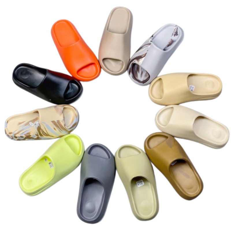 Summer Foam Slippers Classic Top Designer Sandals Women Luxury Platform Shoes New Men's Rubber Flats Ultra-Light Outdoor Couple Shoes Non-Slip Breathable Beach Shoes, 33
Summer Foam Slippers Classic Top Designer Sandals Women Luxury Platform Shoes New Men's Rubber Flats Ultra-Light Outdoor Couple Shoes Non-Slip Breathable Beach Shoes, 33