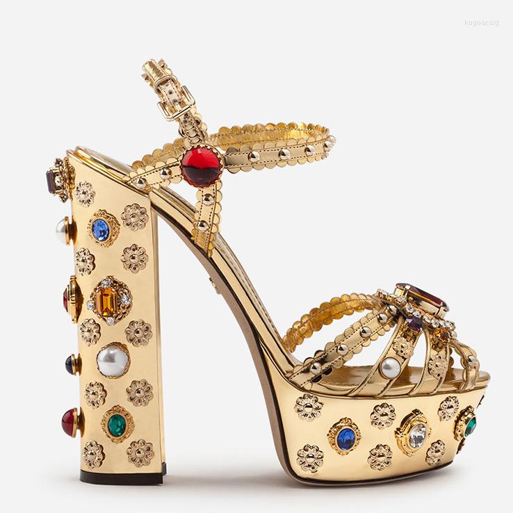 Sandals 2023 Summer Femmes Shoes Gold Hollow Rhine-drill 14CM High Heels Open Toe Thick Waterproof Platform Shoe, Picture shown
Sandals 2023 Summer Femmes Shoes Gold Hollow Rhine-drill 14CM High Heels Open Toe Thick Waterproof Platform Shoe, Picture shown