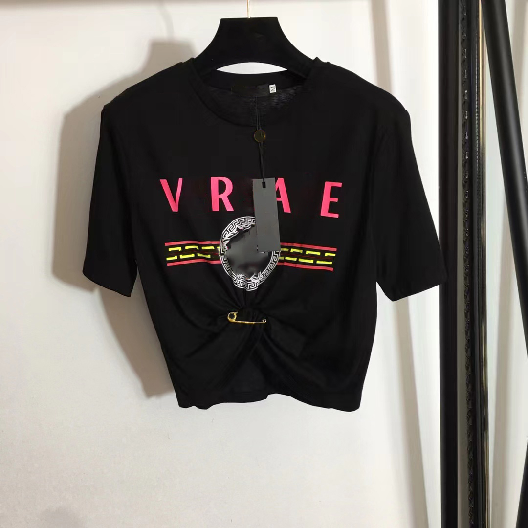 Women's Plus Size T-Shirt Men's T-Shirts Chao brand V letter direct spray printing short sleeve T-shirt tree net red youth spring and summer, White
Women's Plus Size T-Shirt Men's T-Shirts Chao brand V letter direct spray printing short sleeve T-shirt tree net red youth spring and summer, White