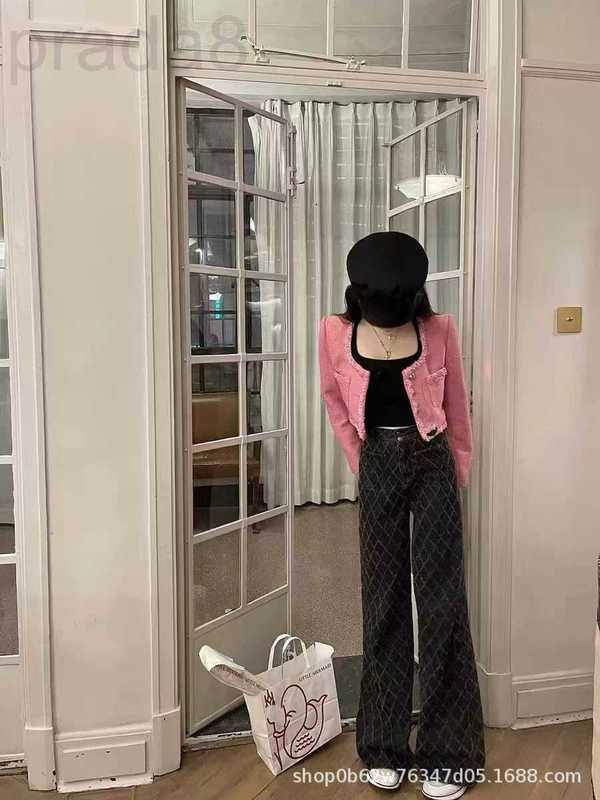 Women' Jeans designer Shenzhen Nanyou correct version 22 new rhombus hook flower double button high waist denim straight jeans women CJ1E, Black10
Women' Jeans designer Shenzhen Nanyou correct version 22 new rhombus hook flower double button high waist denim straight jeans women CJ1E, Black10