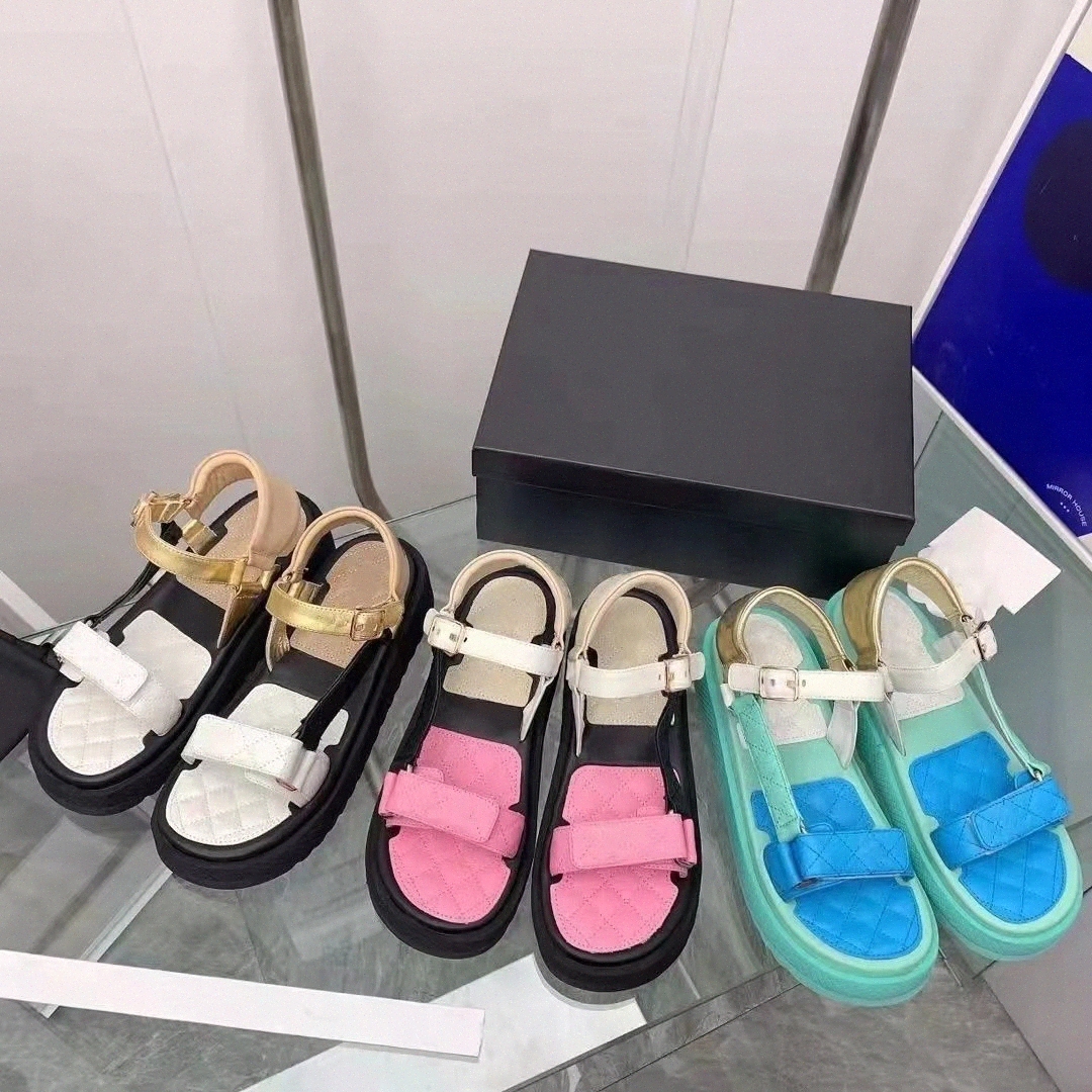 2023 Fashion Retro Tweed House Slippers Sandals Shoes Youth women's Slip On Flats Sandal Slides Outdoor Casual Sport Flip Flops samdals G60D#
2023 Fashion Retro Tweed House Slippers Sandals Shoes Youth women's Slip On Flats Sandal Slides Outdoor Casual Sport Flip Flops samdals G60D#