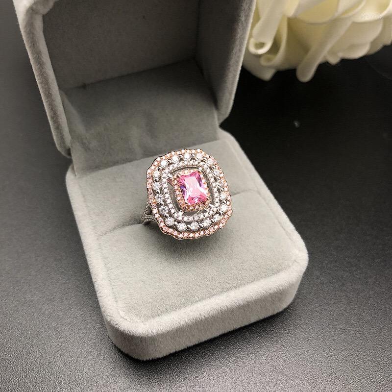Cluster Rings Fashion S925 Sterling Silver Square Classic Large Red Zircon Ring Jewelry Top Quality
Cluster Rings Fashion S925 Sterling Silver Square Classic Large Red Zircon Ring Jewelry Top Quality