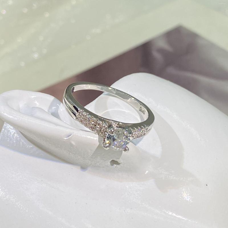 Cluster Rings Classic Double-Layered Four-Pronged Round Full Diamond Couple Ring For Women Zircon Silver-Plated Engagement Bridal Gift
Cluster Rings Classic Double-Layered Four-Pronged Round Full Diamond Couple Ring For Women Zircon Silver-Plated Engagement Bridal Gift