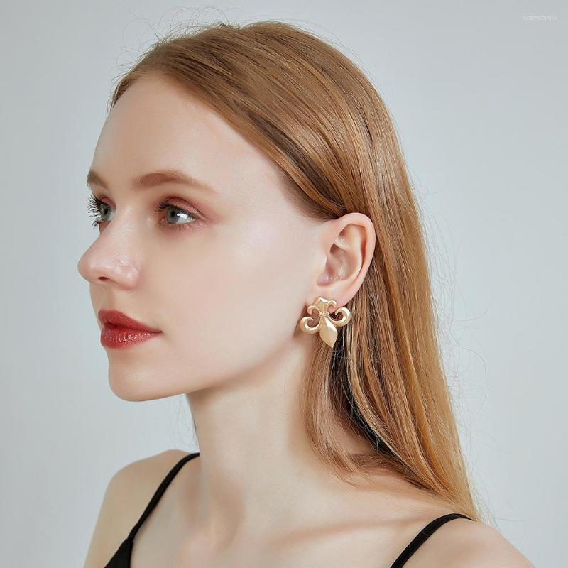 Dangle Earrings Geometry For Women Design Retro Jewelry Army Flower Badge Stud Earring Korean Fashion Charm Anchor
Dangle Earrings Geometry For Women Design Retro Jewelry Army Flower Badge Stud Earring Korean Fashion Charm Anchor