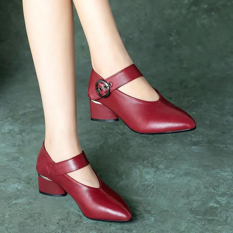 Dress Shoes Cresfimix Zapatos De Mujer Women Classic Pointed Toe Black Pu Leather Square Heel Lady Casual Sweet Autumn Heels A9647 230414
Dress Shoes Cresfimix Zapatos De Mujer Women Classic Pointed Toe Black Pu Leather Square Heel Lady Casual Sweet Autumn Heels A9647 230414