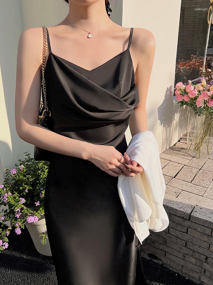 Casual Dresses Sexy Spaghetti Strap Backless Summer Dress Women Satin Pile Collar Elegant Split Long Bodycon Party Clothing, Black
Casual Dresses Sexy Spaghetti Strap Backless Summer Dress Women Satin Pile Collar Elegant Split Long Bodycon Party Clothing, Black