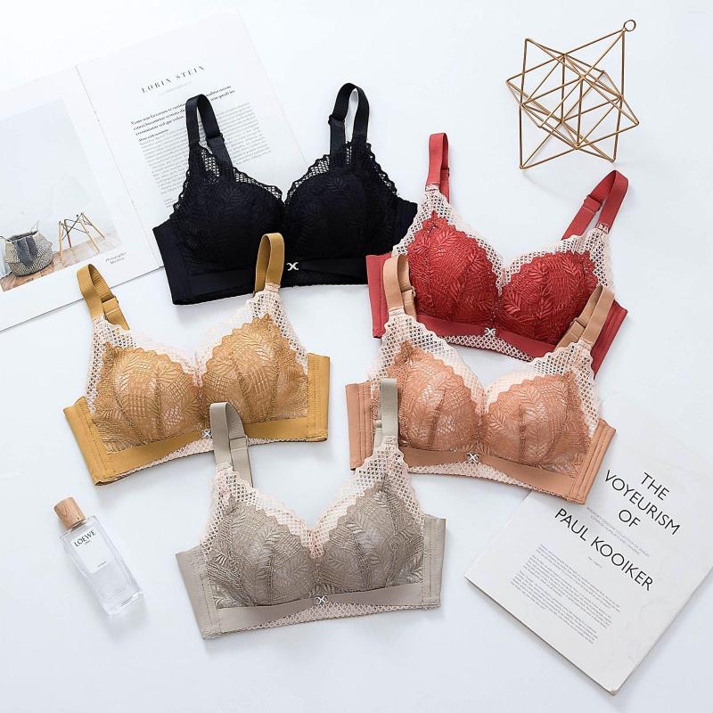 Bras Gather Together Concentrated And Sexy Lace Bra Ventilate Skin Friendly No Steel Ring Underwear Close Up Adjust, Black
Bras Gather Together Concentrated And Sexy Lace Bra Ventilate Skin Friendly No Steel Ring Underwear Close Up Adjust, Black