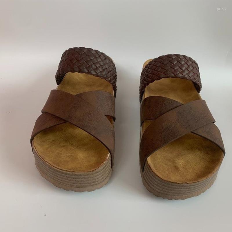 Slippers 2023 Summer Weave Casual Rome Women Platform Shoes Flip Flops Beach Open Toe Fashion Sandals Slides Femme Chaussure, White
Slippers 2023 Summer Weave Casual Rome Women Platform Shoes Flip Flops Beach Open Toe Fashion Sandals Slides Femme Chaussure, White