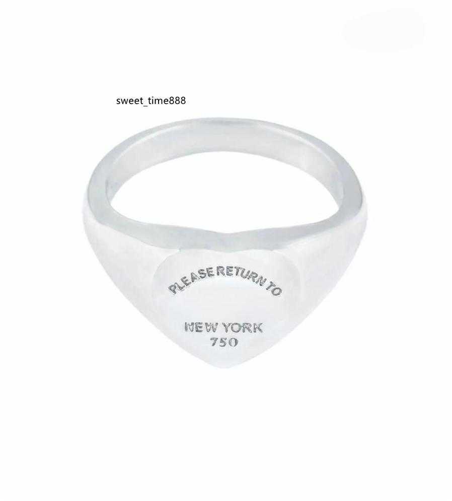 Newest t edition Stainless Women Mens Band ring PLEASE RETURN TO NEW YORK Heart jewelry Rings Gold Silver Rose Color242w7436962
Newest t edition Stainless Women Mens Band ring PLEASE RETURN TO NEW YORK Heart jewelry Rings Gold Silver Rose Color242w7436962