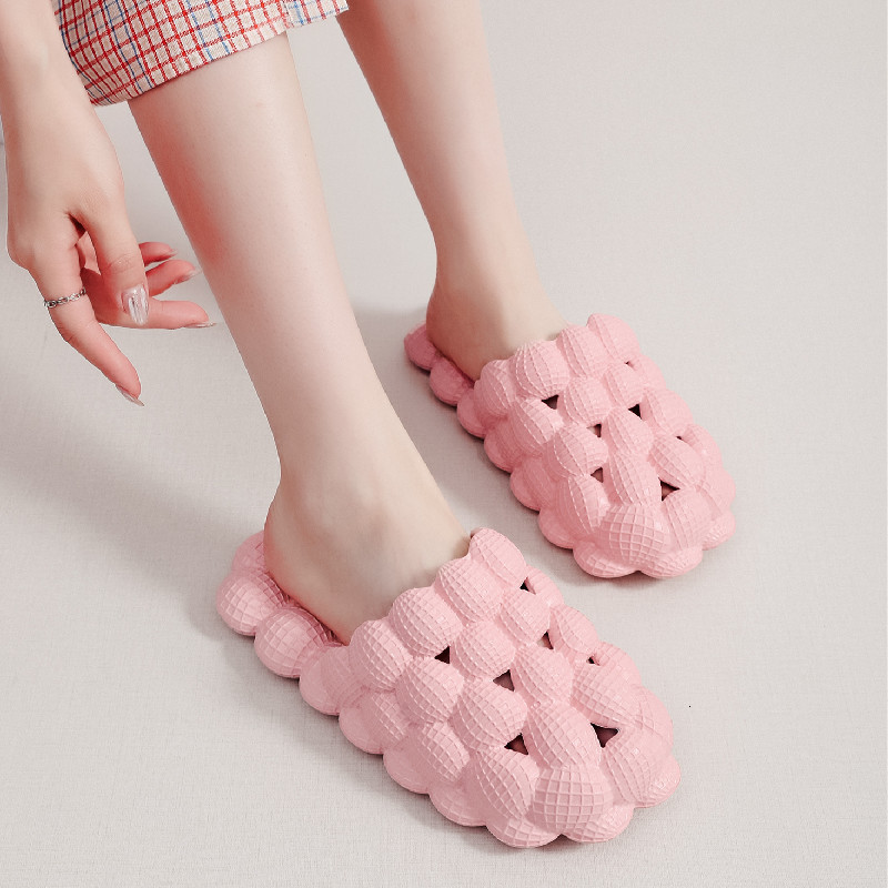 Slippers Women Bubble Slides Eva Slippers Men Shoes Indoor Home Beach Sandals Outdoor Soft Platform 230413, Purple
Slippers Women Bubble Slides Eva Slippers Men Shoes Indoor Home Beach Sandals Outdoor Soft Platform 230413, Purple