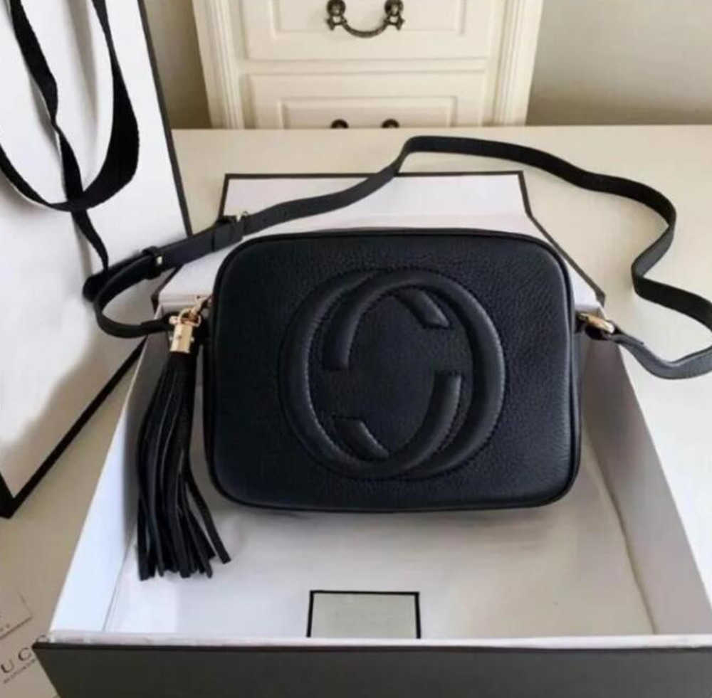 Fashion Bag Famous Brand Designer Shoulder Bag Tassel SOHO Bags Ladies Tassel Litchi Profile Women Messenger Bag 308364, Whit logo
Fashion Bag Famous Brand Designer Shoulder Bag Tassel SOHO Bags Ladies Tassel Litchi Profile Women Messenger Bag 308364, Whit logo