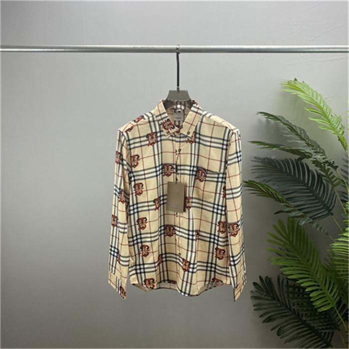 Luxury TShirt Men s Women Designer T Shirts Short Summer Fashion Casual with Brand Letter High Quality Designers t-shirtM-3XLQ72
Luxury TShirt Men s Women Designer T Shirts Short Summer Fashion Casual with Brand Letter High Quality Designers t-shirtM-3XLQ72