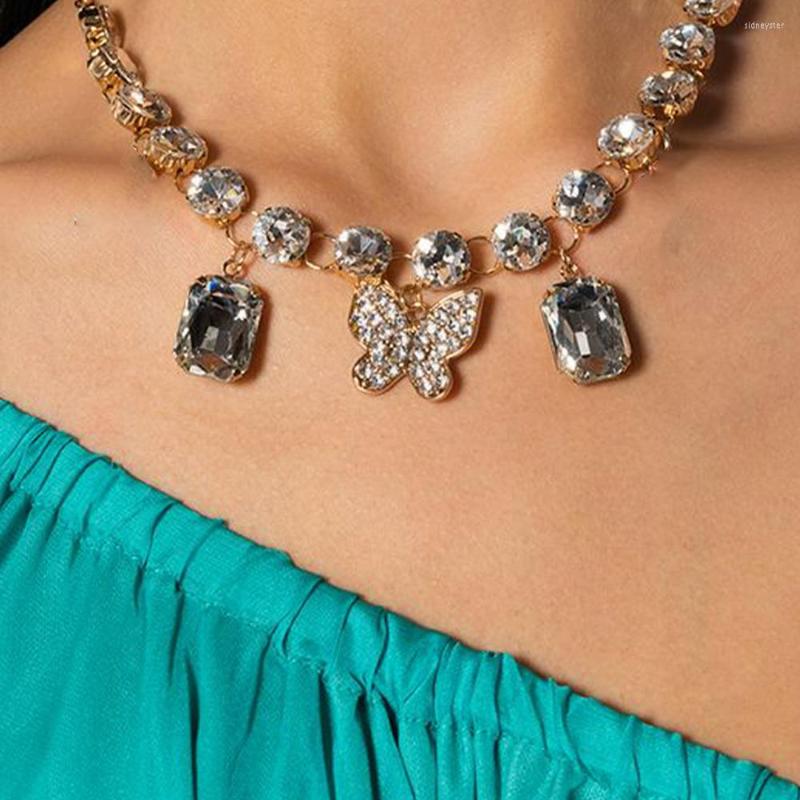 Chains Women Jewelry Butterfly Pendant Necklace Wholesale Vintage Crystal 2023 Fashion Full Rhinestone Statement Party Gifts
Chains Women Jewelry Butterfly Pendant Necklace Wholesale Vintage Crystal 2023 Fashion Full Rhinestone Statement Party Gifts
