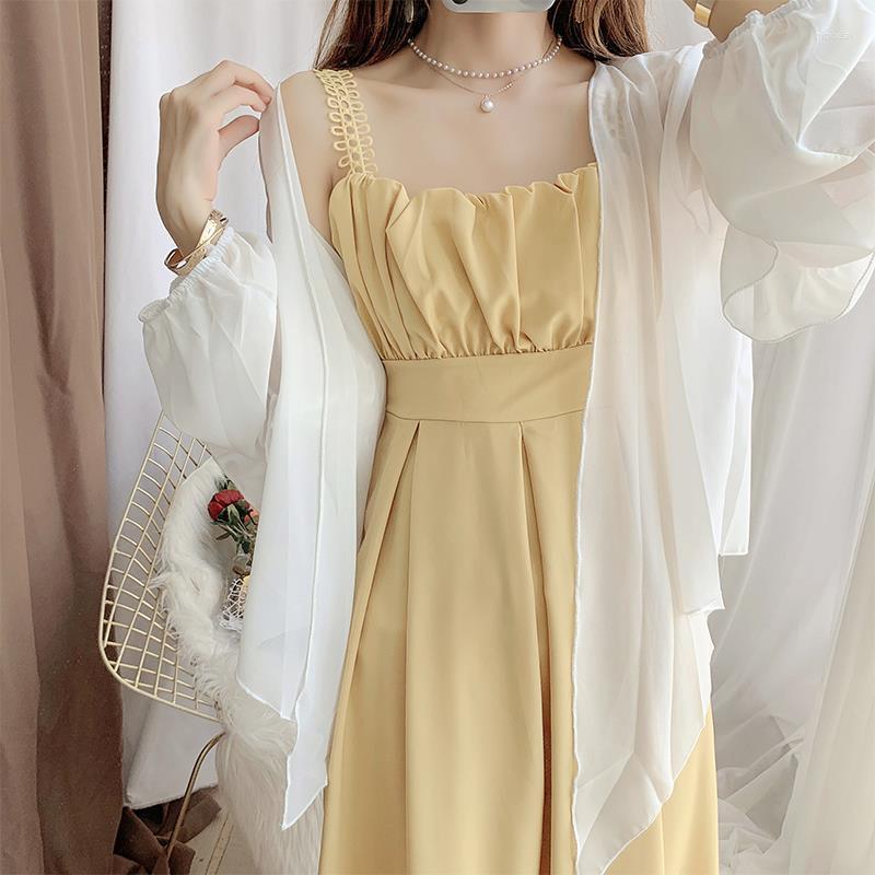 Work Dresses Solid Chiffon Blouse Long-sleeved Sunscreen Suit Suspender Dress Lady Fashionable Foreign Two-piece Of Female, White
Work Dresses Solid Chiffon Blouse Long-sleeved Sunscreen Suit Suspender Dress Lady Fashionable Foreign Two-piece Of Female, White