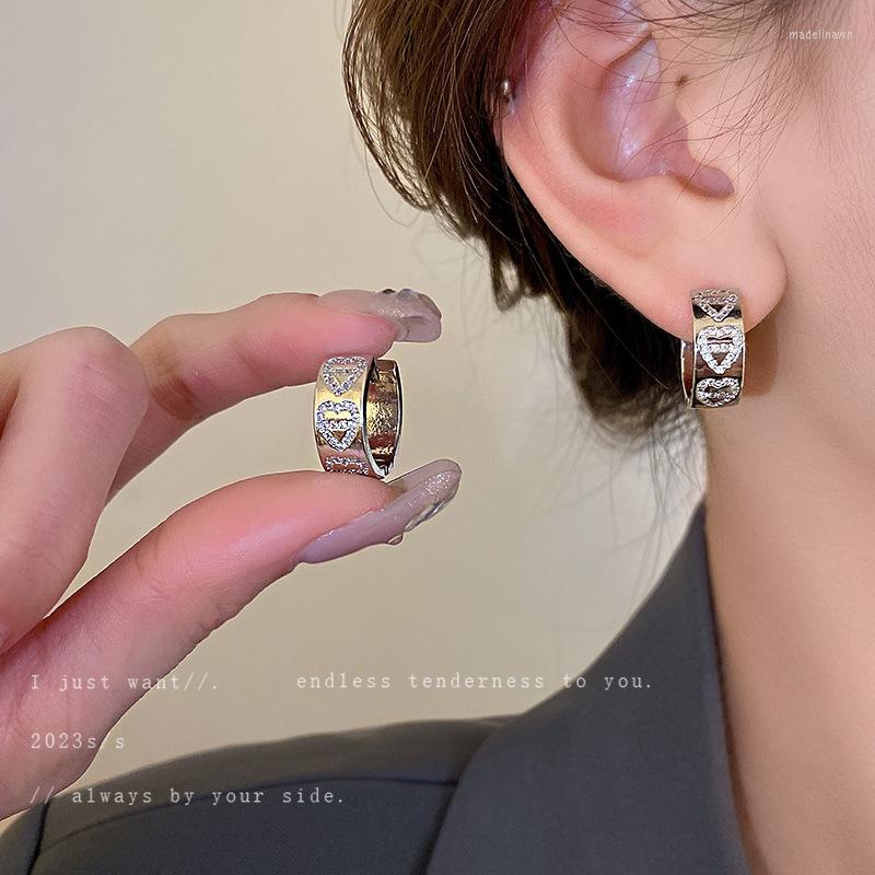 Stud Earrings 17mm French Luxury Zircon Heart Circle
Stud Earrings 17mm French Luxury Zircon Heart Circle