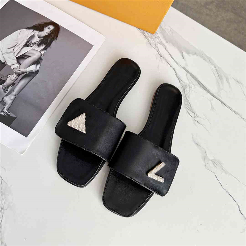 Fashion Slippers 2023 Louisity Luxury design Summer Viutonity Men flat Women Slope Heel Leather Rubber Letter Logo Casual Sandals lvity 06-02
Fashion Slippers 2023 Louisity Luxury design Summer Viutonity Men flat Women Slope Heel Leather Rubber Letter Logo Casual Sandals lvity 06-02