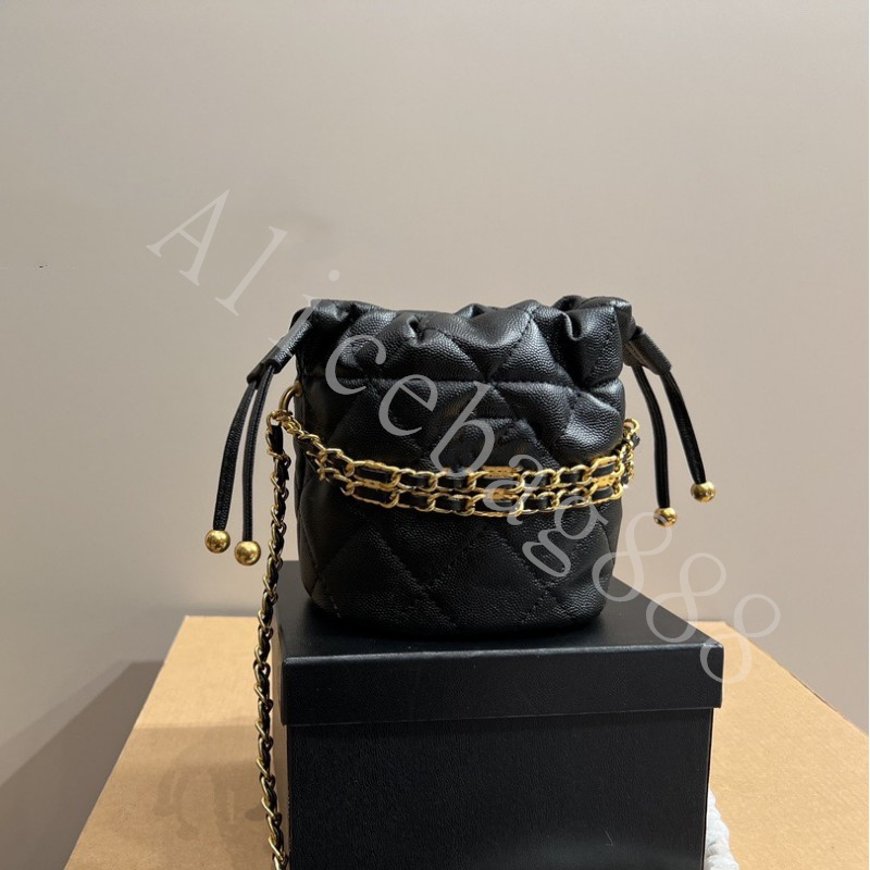 7A Quality Drawstring For Lady Genuine Leather Shoulder Bags Mini Size Cute Bundle Opening Bags Girl Shopping Chain Bags Coin Purse With 2 Color And Original Box, Pink
7A Quality Drawstring For Lady Genuine Leather Shoulder Bags Mini Size Cute Bundle Opening Bags Girl Shopping Chain Bags Coin Purse With 2 Color And Original Box, Pink