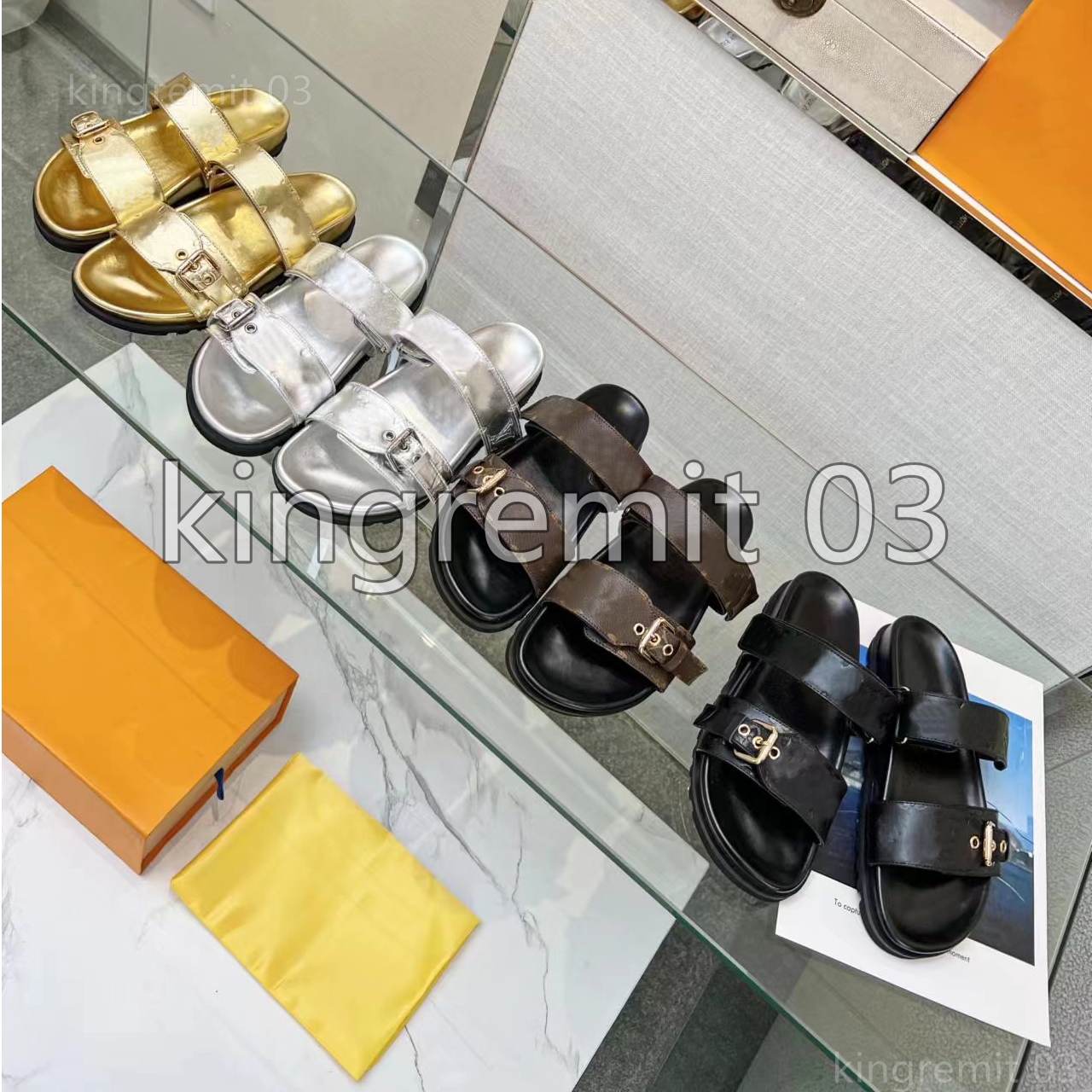 Designer Sandals BOM DIA Comfort Flat Sandal Gold Silver Metal Sandals Women Buckle Slides Leather Slippers Presbyopia Fashion Shoes With Box
Designer Sandals BOM DIA Comfort Flat Sandal Gold Silver Metal Sandals Women Buckle Slides Leather Slippers Presbyopia Fashion Shoes With Box