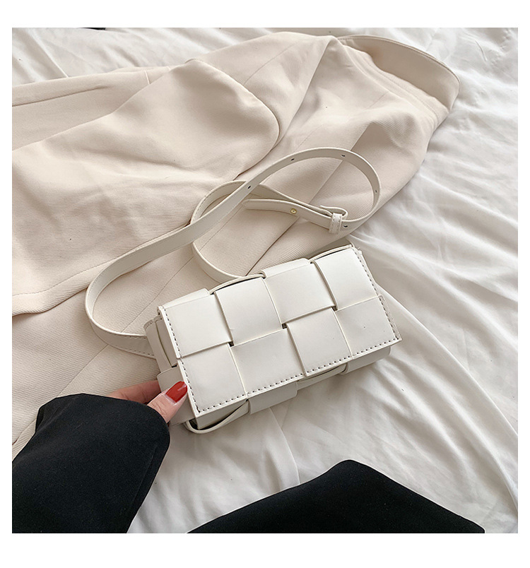 Women's Woven Pillow Small Square Bag New Fashion Pu Pocket Simple Chest Bag Women's Shoulder Messenger Bags Wholesale, 20811*5cm
Women's Woven Pillow Small Square Bag New Fashion Pu Pocket Simple Chest Bag Women's Shoulder Messenger Bags Wholesale, 20811*5cm