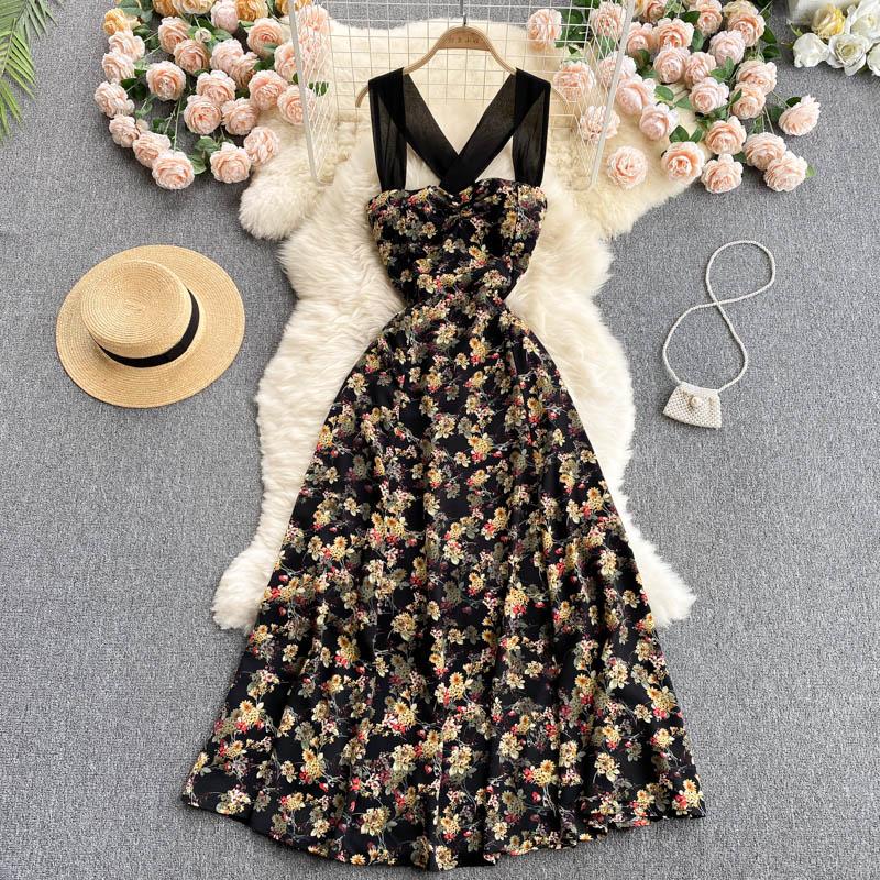 Casual Dresses Seaside Holiday Dress 2023 Luxury Designer Summer Backless Strapping Slim Mid-length Floral Suspender Skirt, Black
Casual Dresses Seaside Holiday Dress 2023 Luxury Designer Summer Backless Strapping Slim Mid-length Floral Suspender Skirt, Black